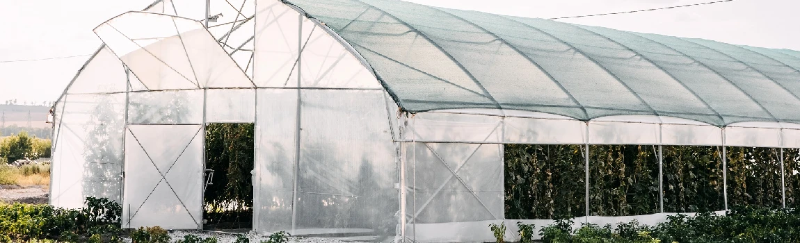 Safe And Reliable Glass Greenhouse in New Smyrna Beach, FL